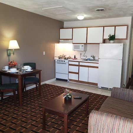 Affordable Suites برلينغتون، فيرمونت المظهر الخارجي الصورة